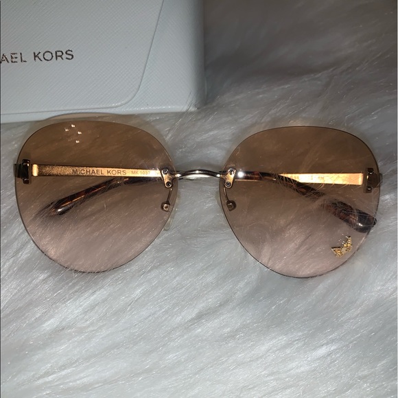 Michael Kors Butterfly Sunglasses - Picture 1 of 6